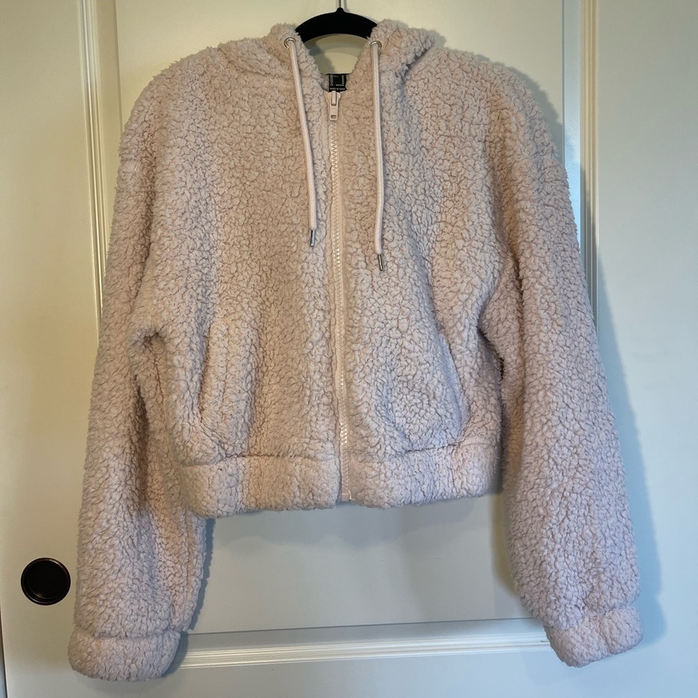 Forever 21 Light Pink Cropped Sherpa Jacket